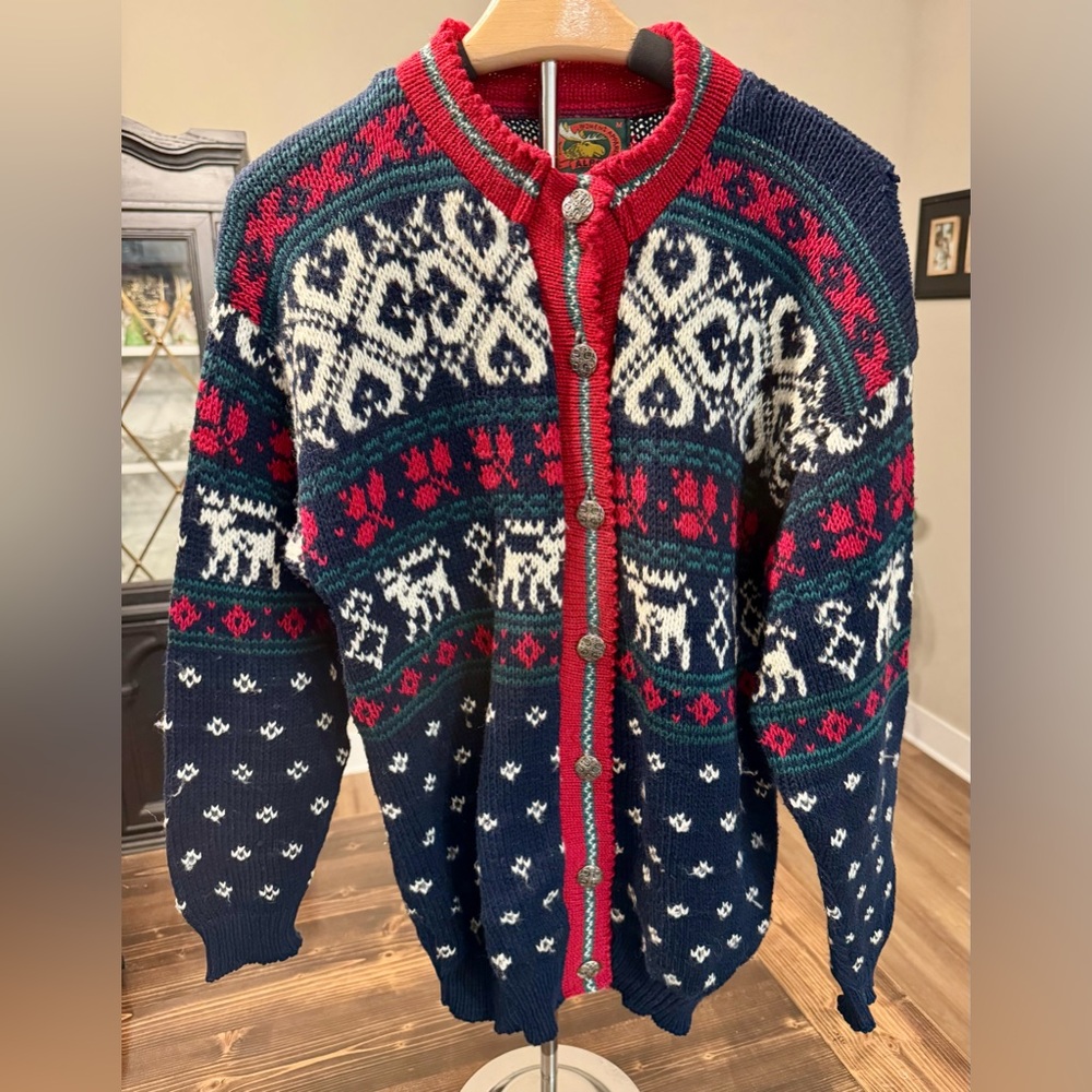 Vintage Alps Navy & Red Fair Isle Wool Blend Cardigan with Reindeer‎ Size M
